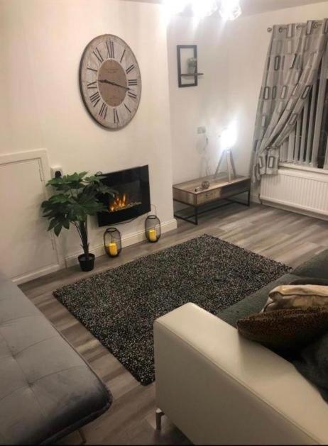 Lovely Ground Floor Apartment With Easy Parking. Belfast Kültér fotó